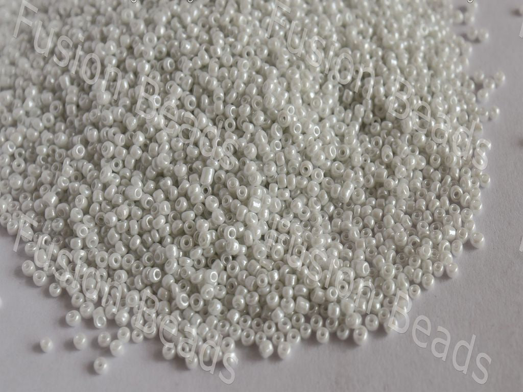 Opaque Luster White Round Rocailles Seed Beads | The Design Cart (10681646867)