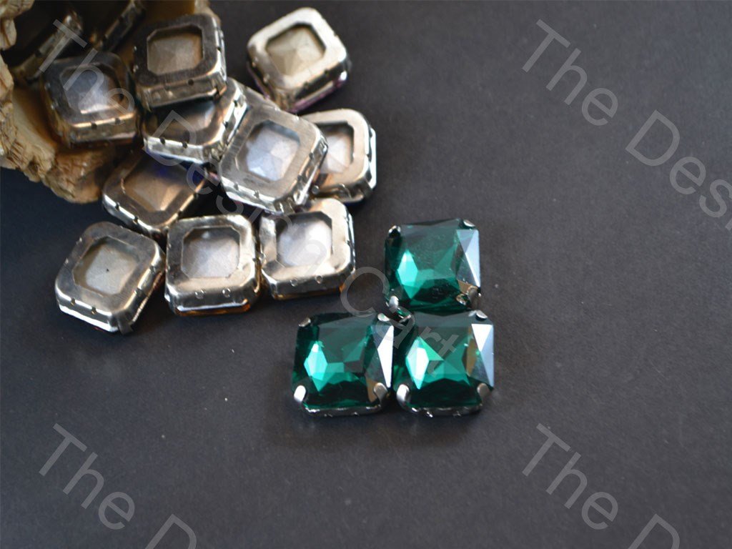 Green Square Glass Stones with Catcher | The Design Cart (1532202156066)