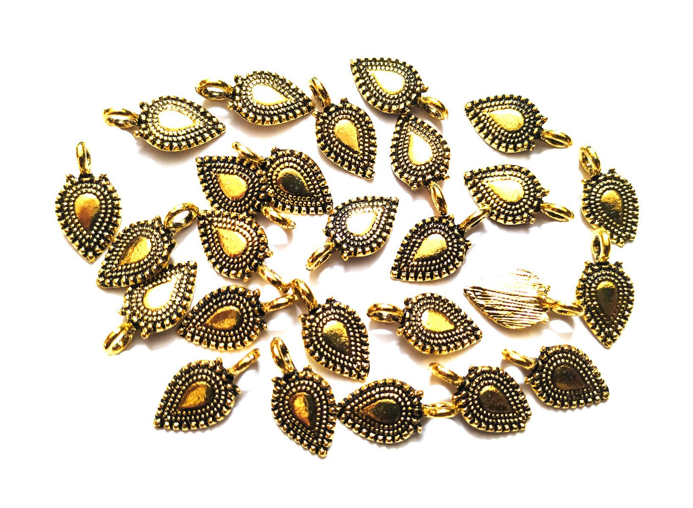 antique-golden-drop-charms