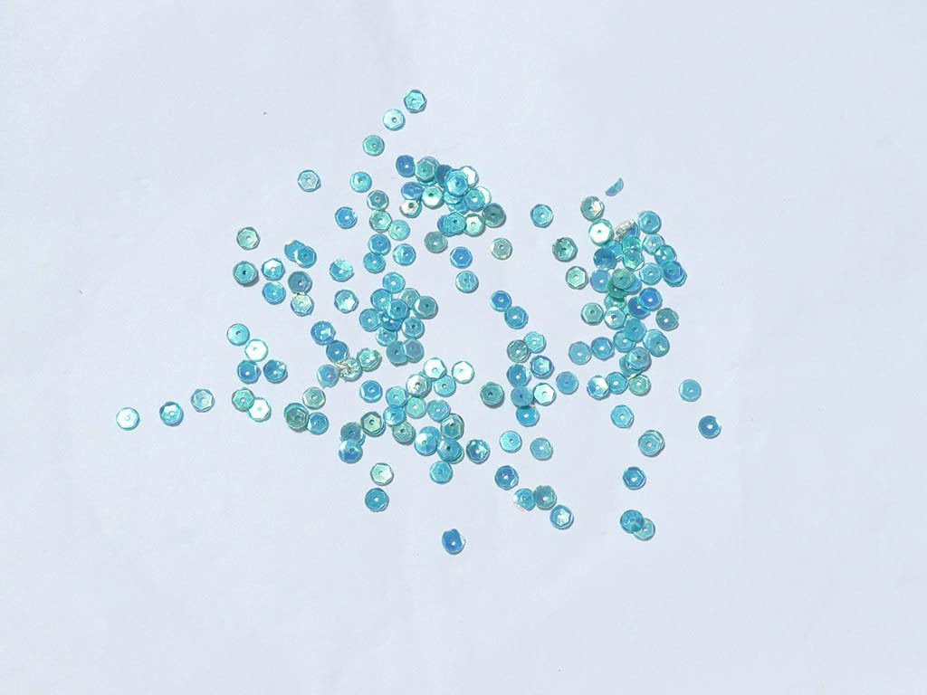 aqua-blue-flat-circular-plastic-sequins-3-mm
