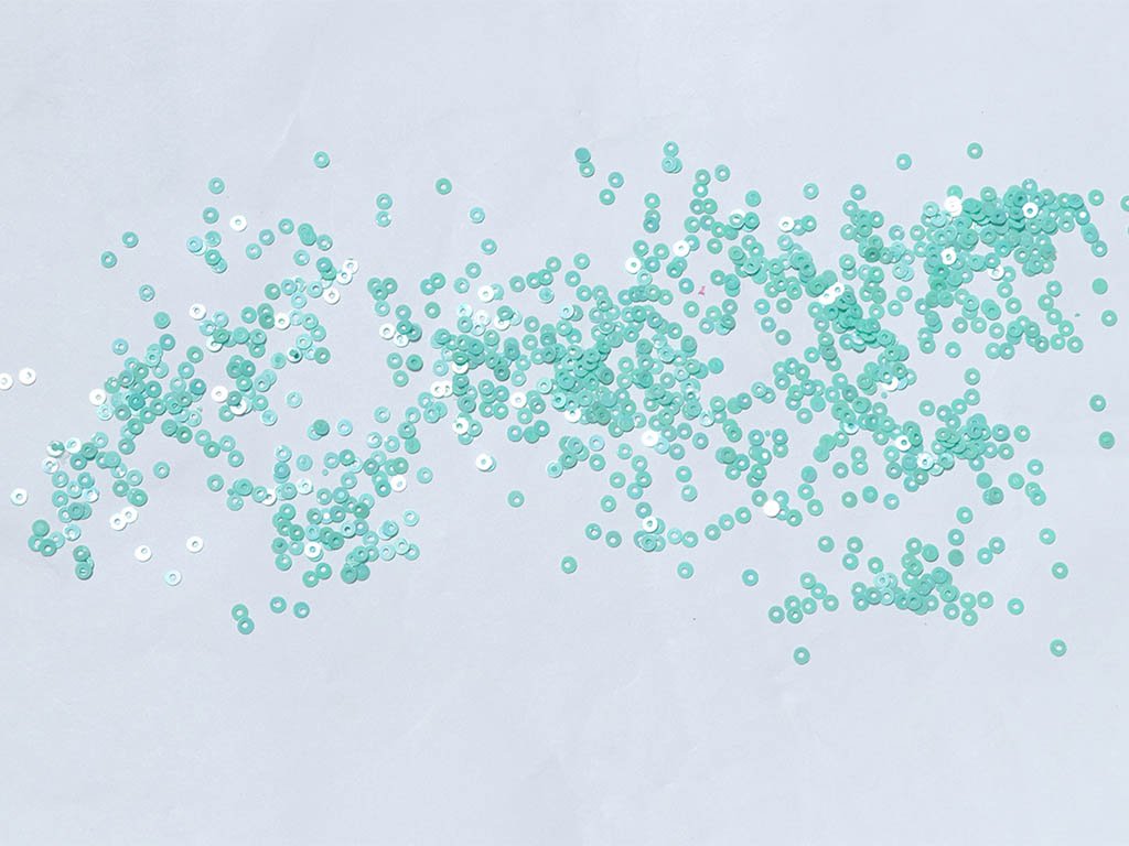 aqua-blue-lustre-flat-circular-plastic-sequins-3-mm