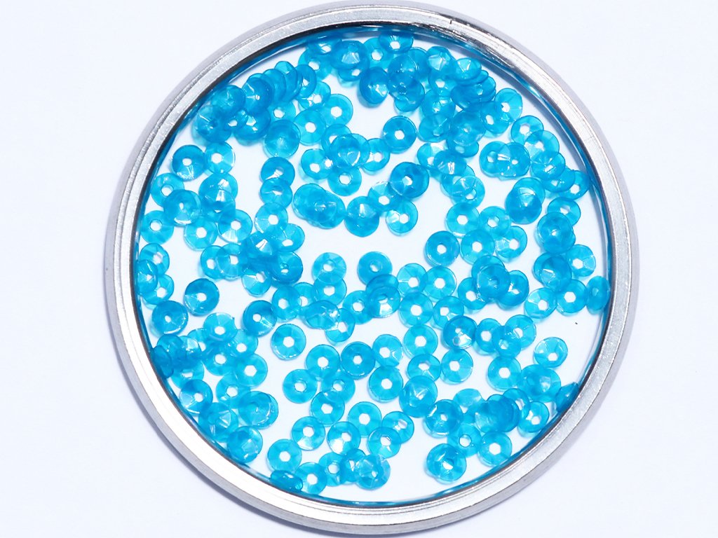 arctic-blue-centre-hole-bowl-plastic-sequins-4-mm