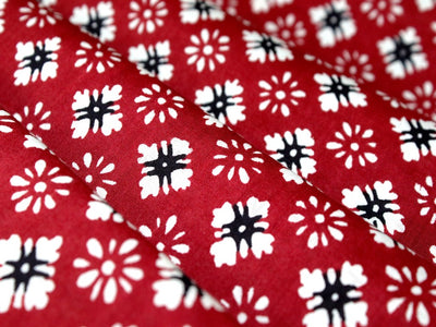 red-black-floral-cotton-fabric-rp-d59-mb-c