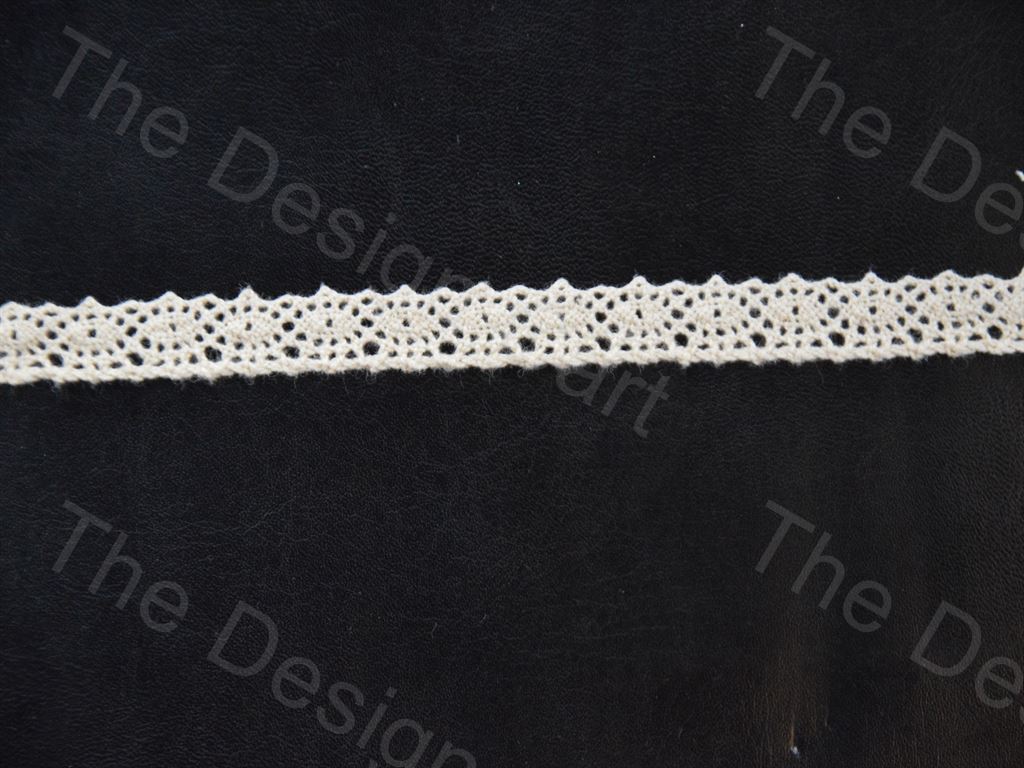 off-white-design-9-crochet-cotton-lace