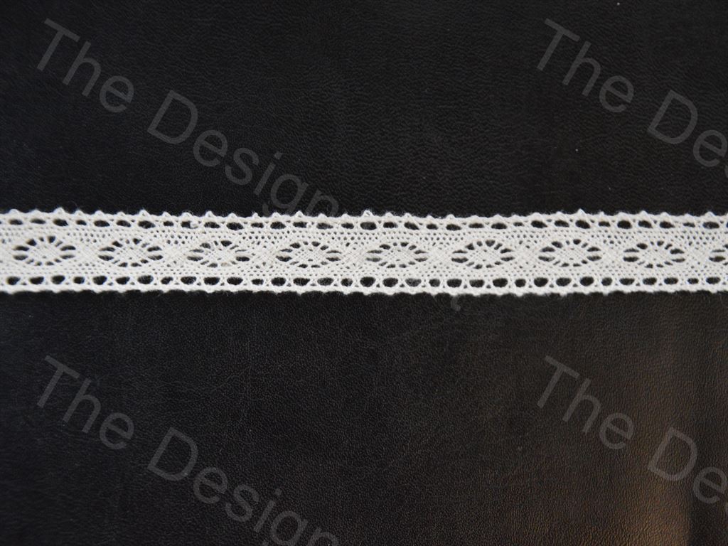 off-white-design-23-crochet-cotton-lace