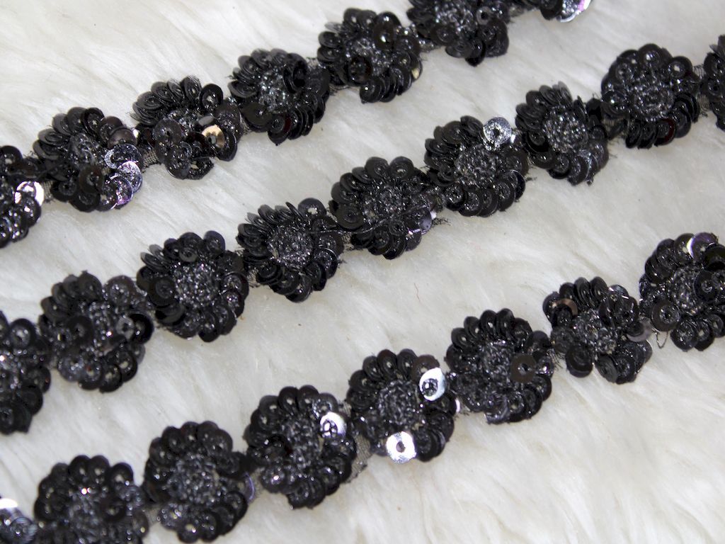 black-floral-sequence-trim
