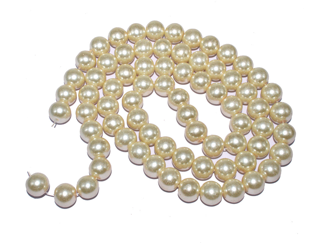 cream-spherical-glass-pearl-beads-4