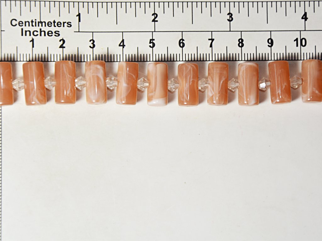 beige-cylindrical-resin-beads