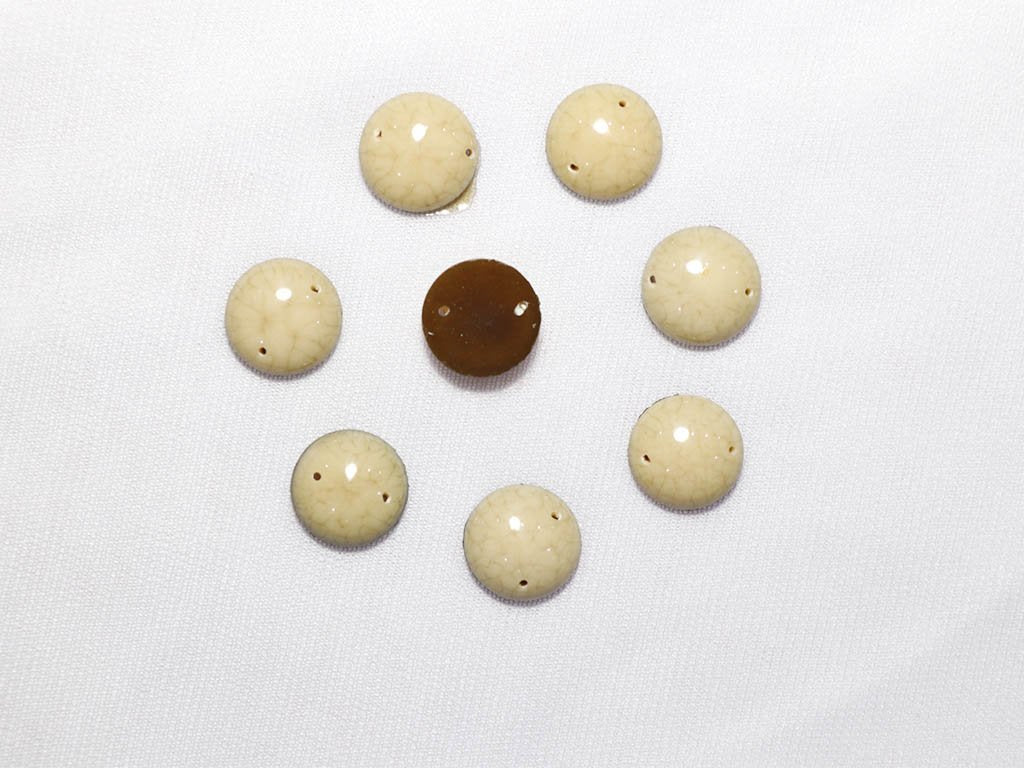 beige-designer-dyeable-circular-plastic-stones-14-mm