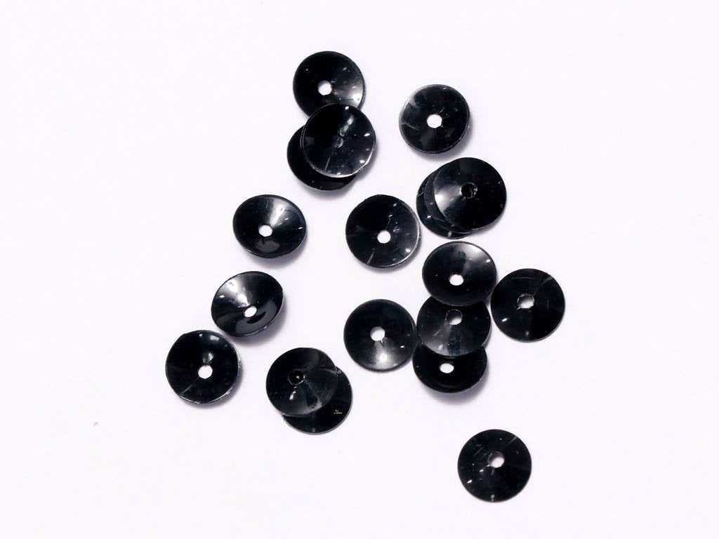 black-center-hole-bowl-plastic-sequins
