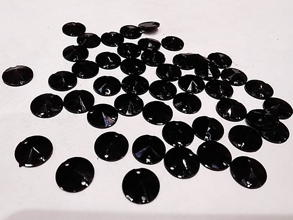 black-circular-2-hole-plastic-stones-10-mm
