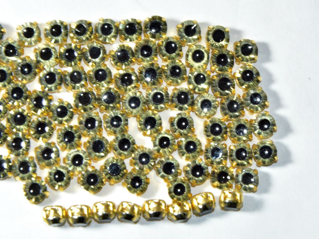Black Circular Glass Stone with Golden Catcher (4575717589061)