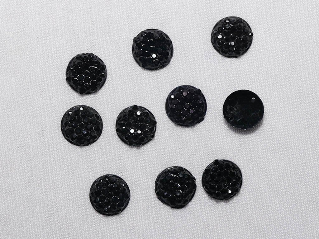 black-designer-circular-plastic-stones-10-mm