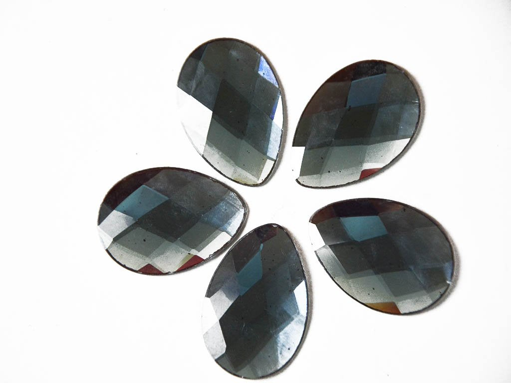 black-diamond-drop-glass-stones-1