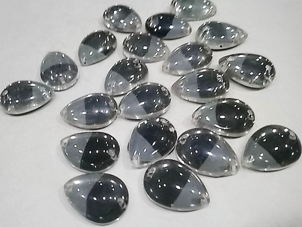 black-drop-two-tone-cabu-glass-stones-18x13-mm