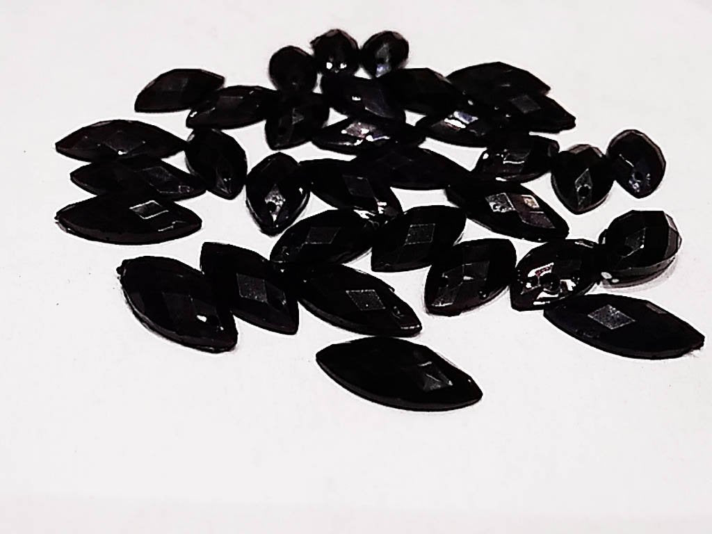 black-flat-eye-2-hole-plastic-stones-15x7-mm