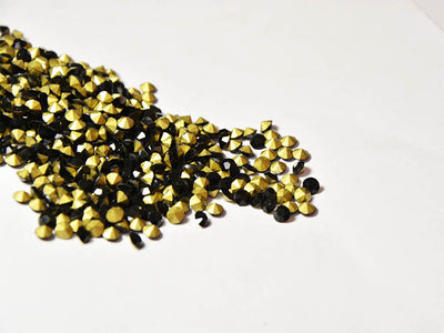 black-octagonal-glass-zircons-stones