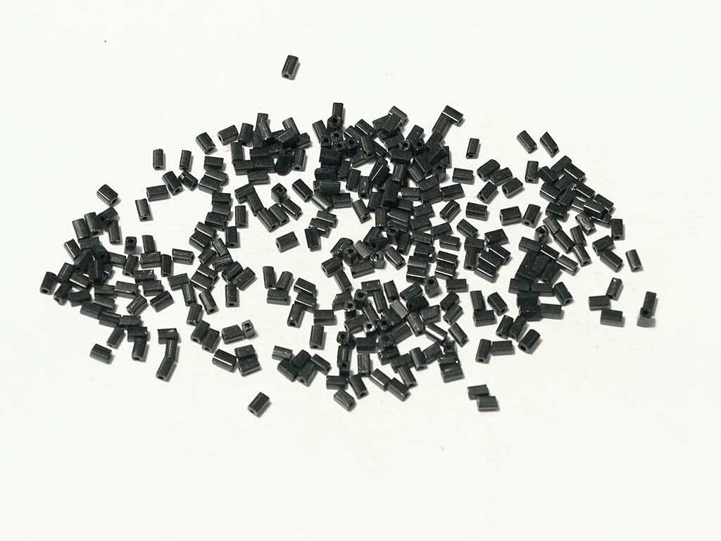 black-opaque-2-cut-seed-beads-3-5-mm