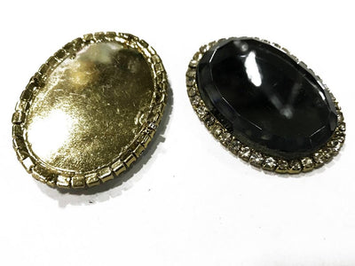 black-oval-metal-embellishment-with-crystal-frame-35x48-mm