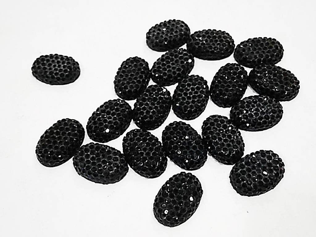 black-oval-sugar-2-hole-plastic-stones-14x10-mm