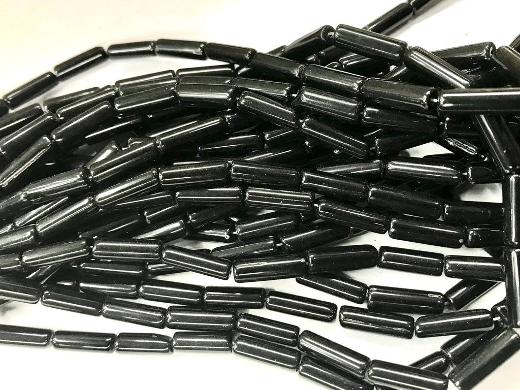 black-pipe-pressed-glass-beads-6x18-mm