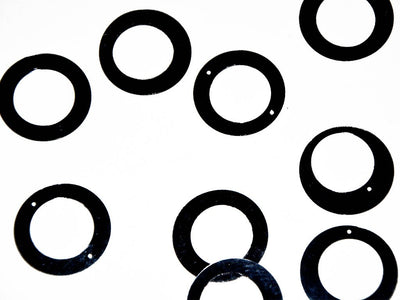 black-ring-2-hole-plastic-sequins