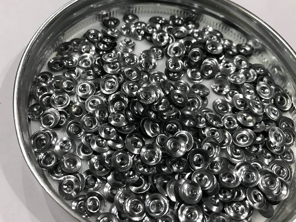black-silver-circular-1-hole-plastic-sequins