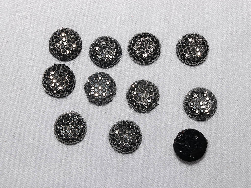 black-silver-circular-designer-plastic-stones-10-mm