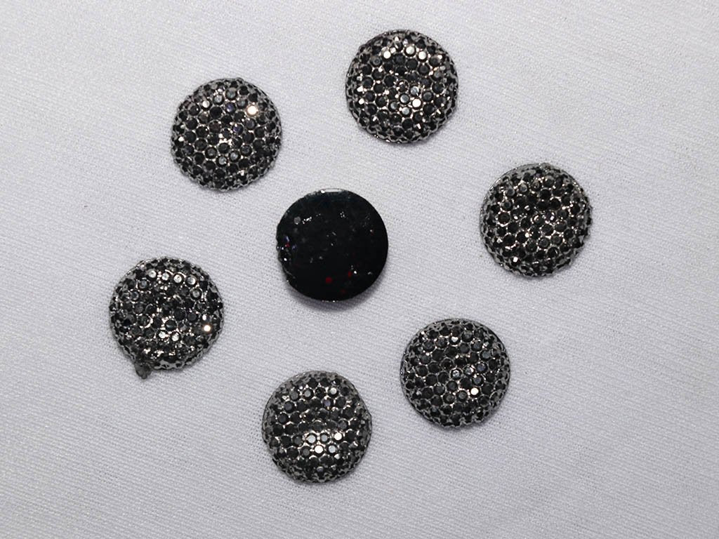 black-silver-circular-designer-plastic-stones-12-mm