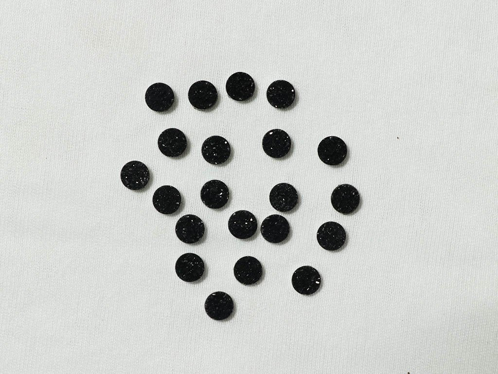 black-sparkle-designer-circular-glass-stones-8-mm