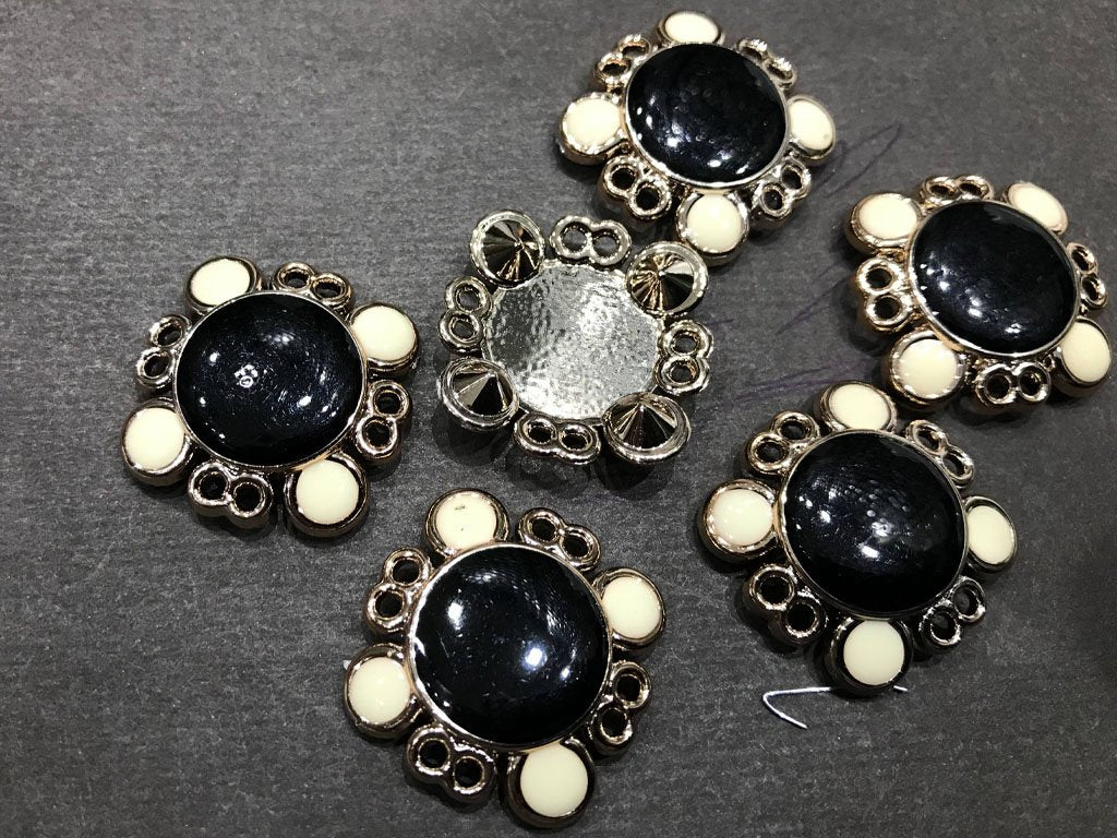 black-square-plastic-stone-with-ccb-frame-enamel-fill-30-mm