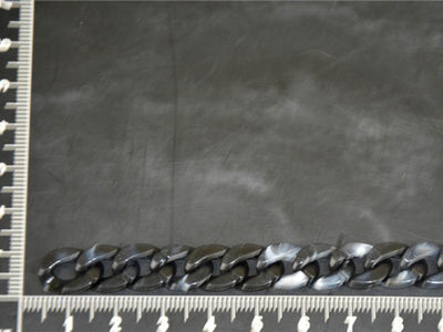 black-white-circular-acrylic-chains