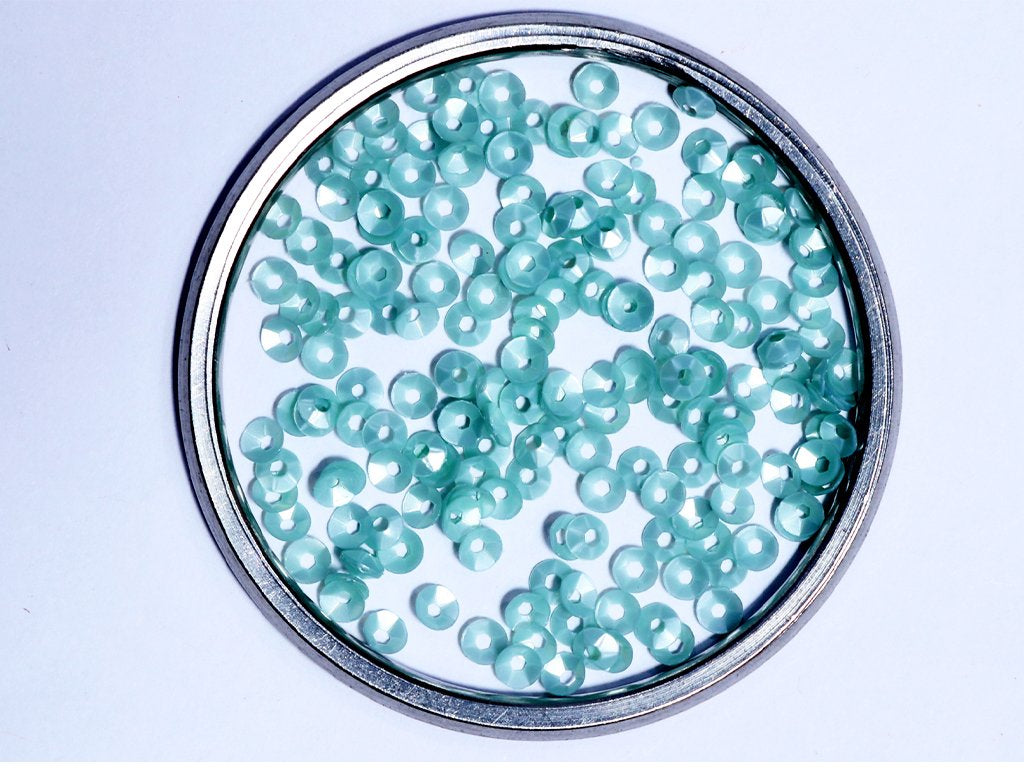blue-center-hole-bowl-plastic-sequins-4-mm