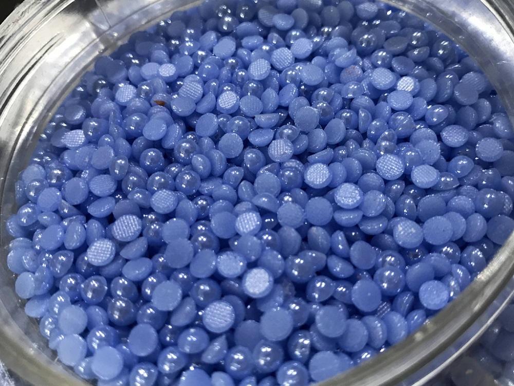 blue-circular-shiny-ceramic-glass-stones-without-hole-4-mm