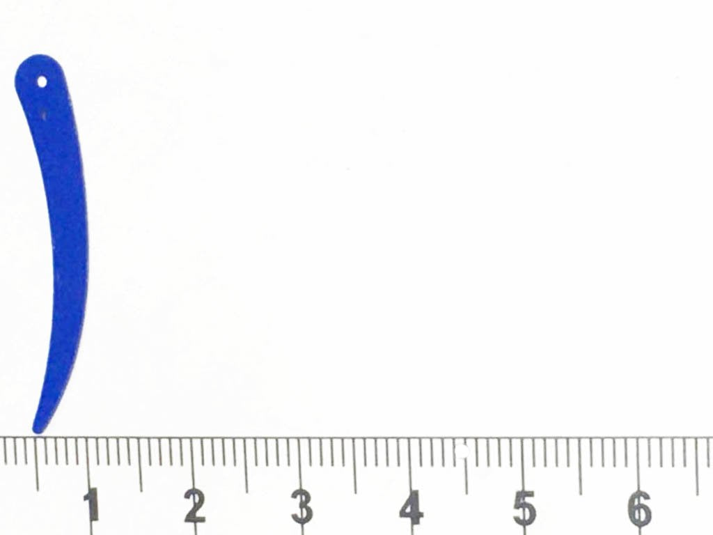 blue-designer-1-hole-plastic-sequins