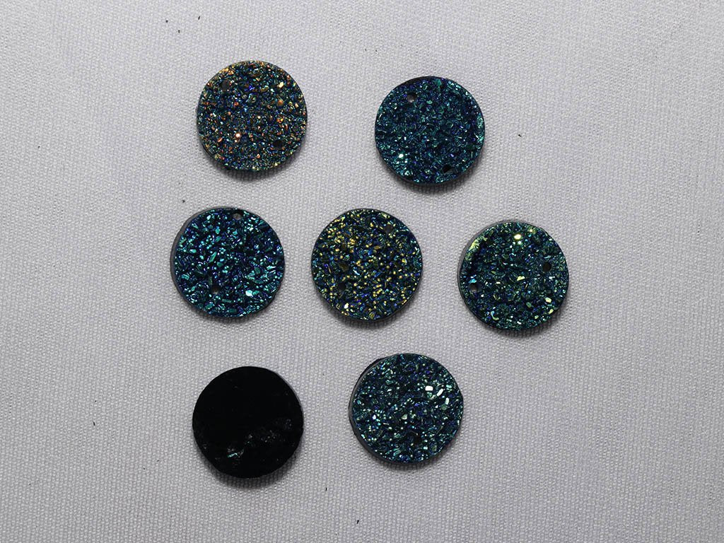 blue-designer-circular-plastic-stones-14-mm