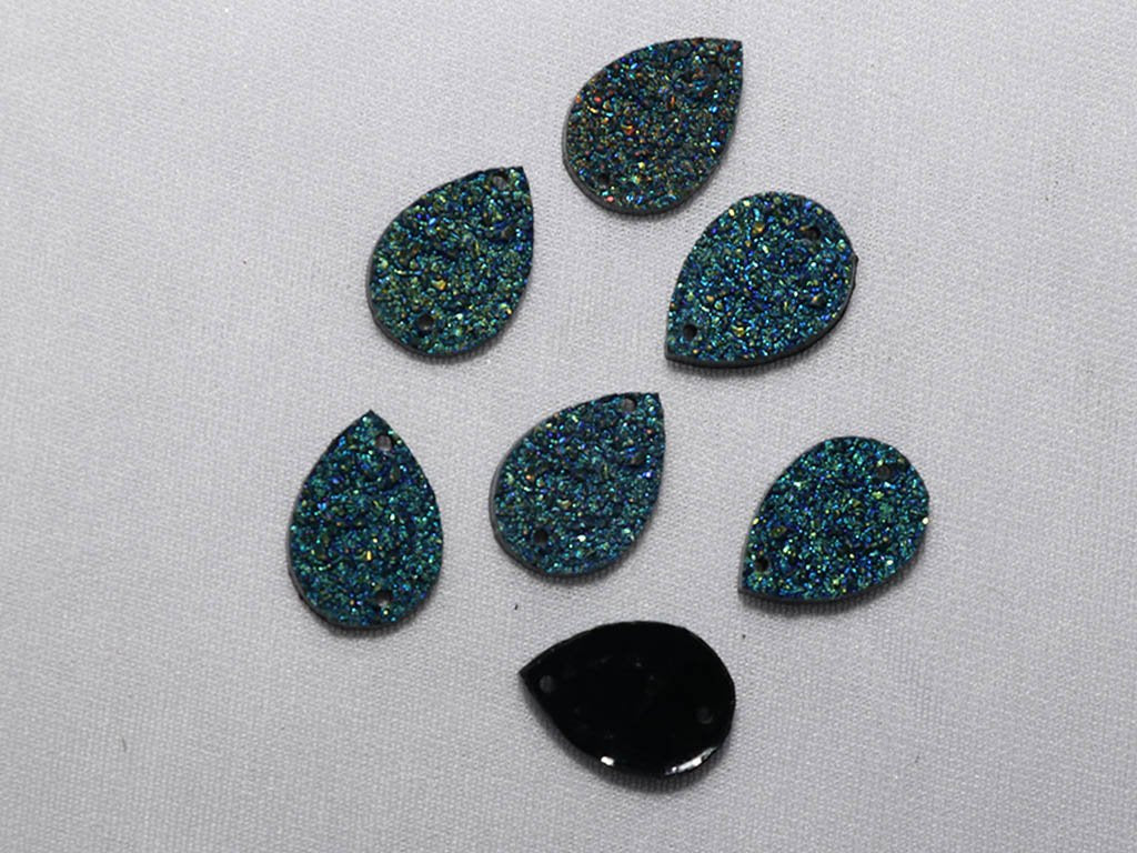 blue-designer-drop-plastic-stones-18x13-mm