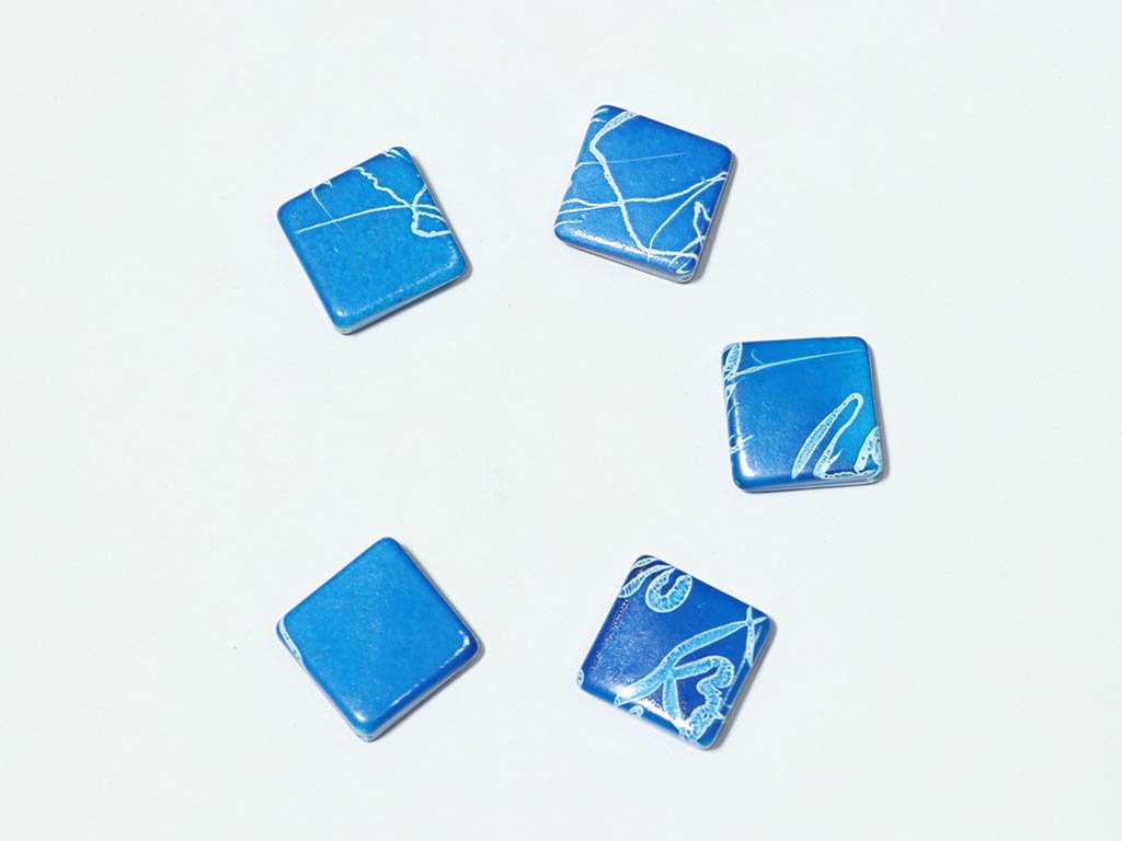 blue-designer-square-plastic-beads-22x22-mm