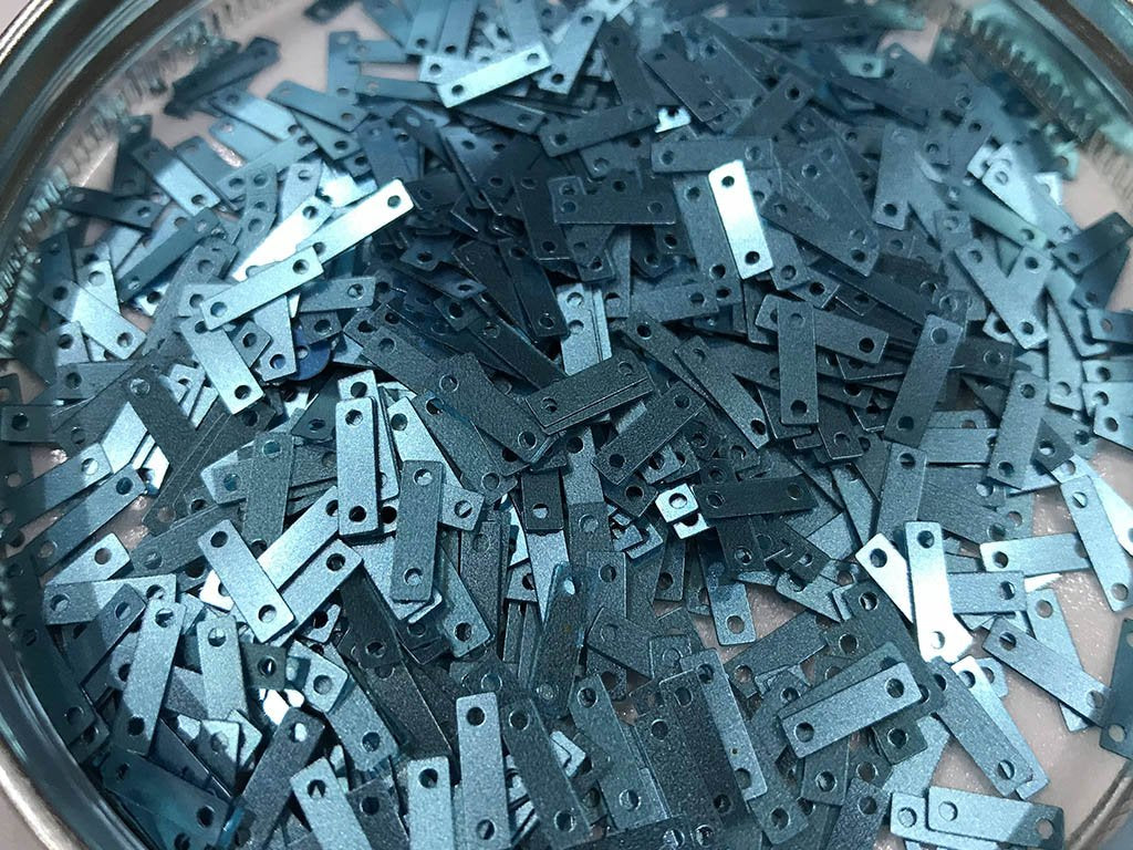 blue-metallic-rectangular-2-hole-plastic-sequins