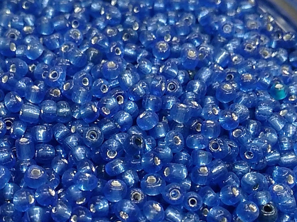 blue-silverline-round-rocaille-glass-seed-beads