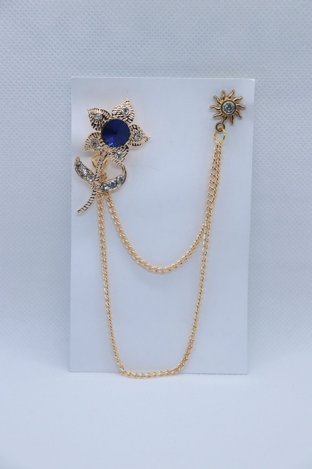blue-stone-big-flower-brooch