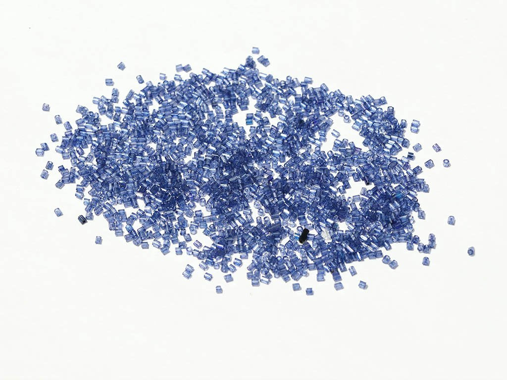 blue-transparent-2-cut-glass-seed-beads-2-mm
