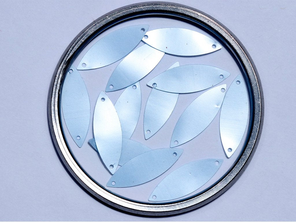 blue-two-hole-eye-plastic-sequin