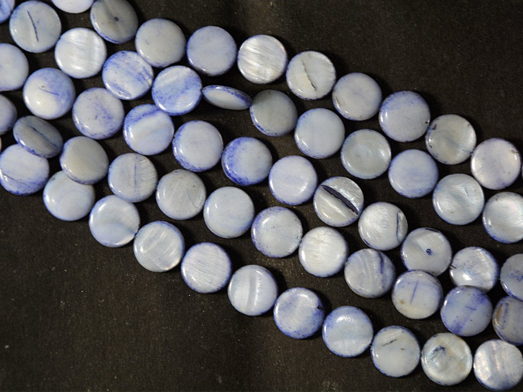 blue-white-flat-circular-designer-glass-shell-beads-20-mm