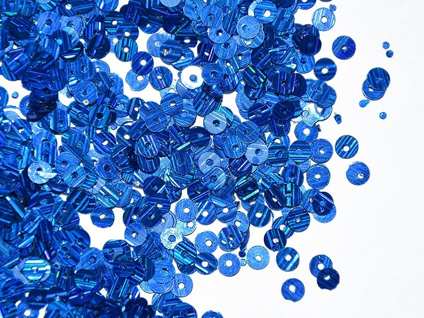 bright-blue-lustre-circular-plastic-sequins