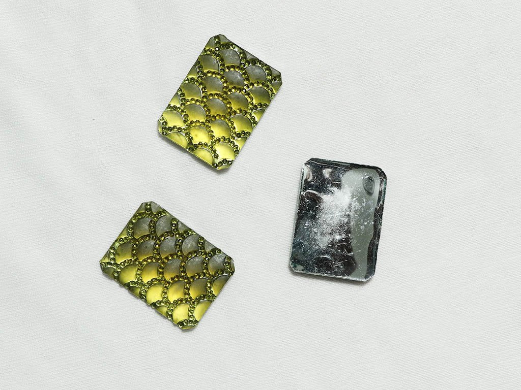 bright-green-designer-rectangle-plastic-stones-27x38-mm