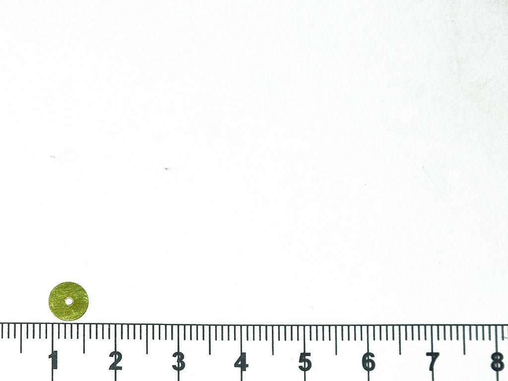 bright-green-lustre-circular-plastic-sequins
