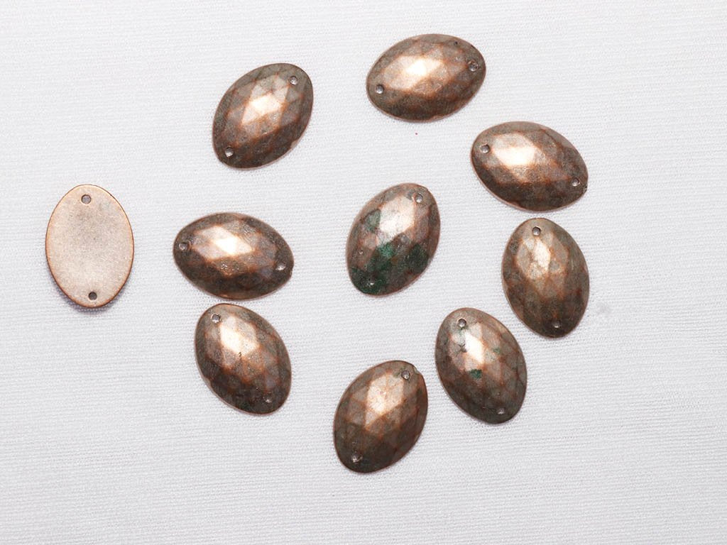 bronze-designer-oval-plastic-stones-18x13-mm