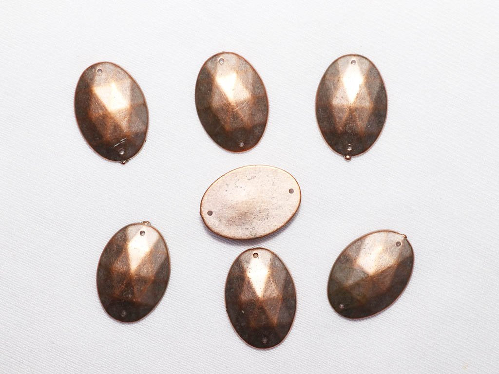 bronze-designer-oval-plastic-stones-25x18-mm