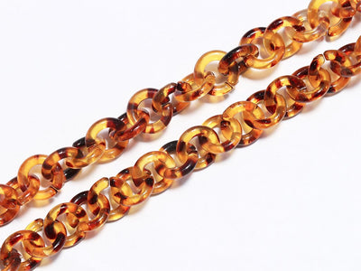 brown-plastic-chain